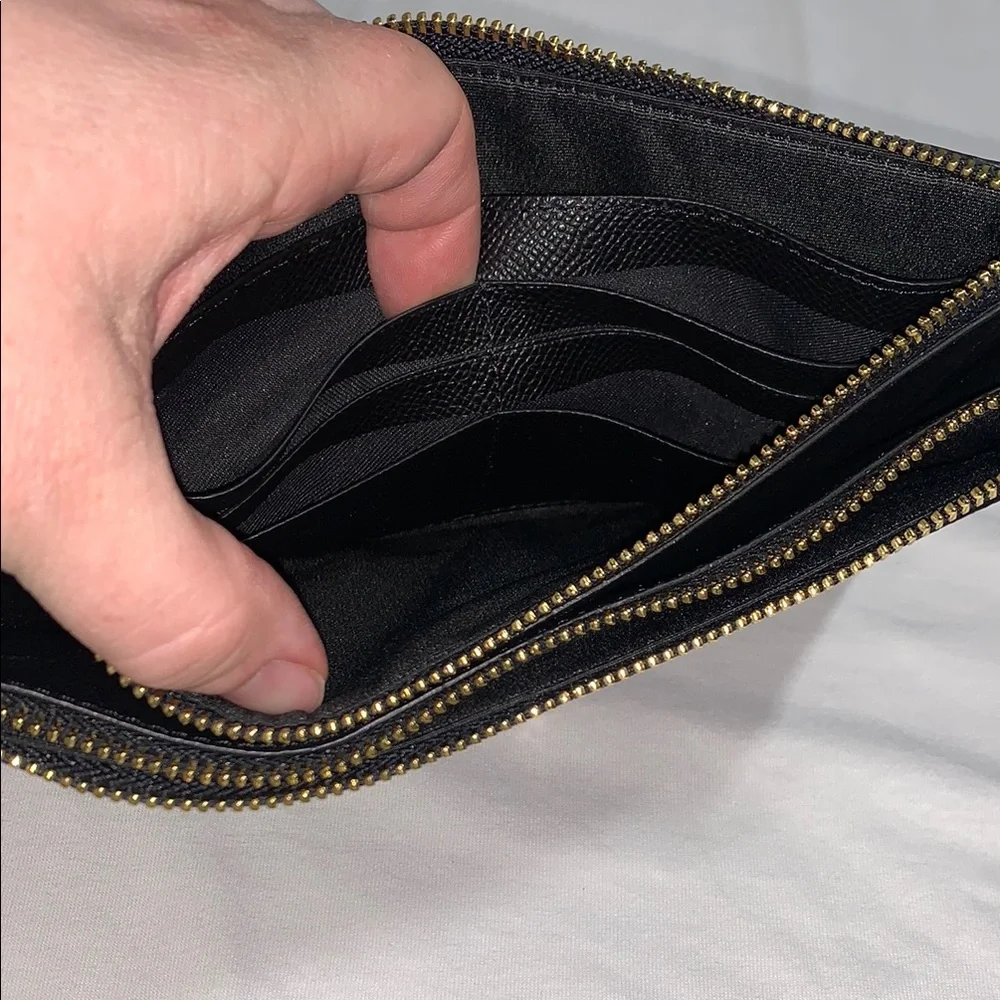 Coach Black Leather‎ Wristlet with Gold Details - 5100
